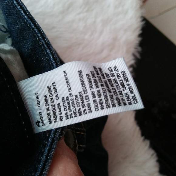 American Eagle size 4 short artist stretch jeans - Picture 4 of 4